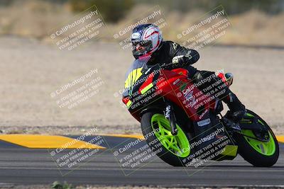 media/Dec-17-2022-SoCal Trackdays (Sat) [[224abd9271]]/Turn 7 Set 1 (1125am)/